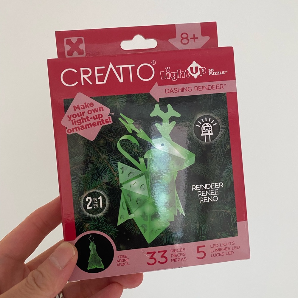 3/$15 BNIB Creatto Dashing Reindeer
